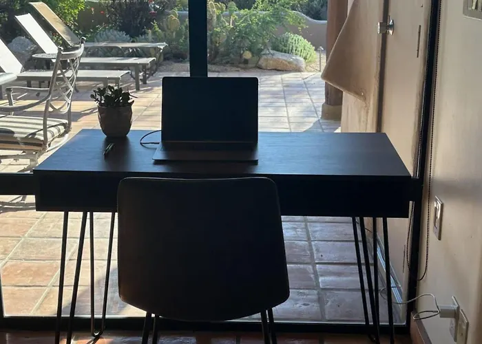 Villa Exclusive Boulders Retreat Near Downtown Hiking Scenic Views. Cave Creek