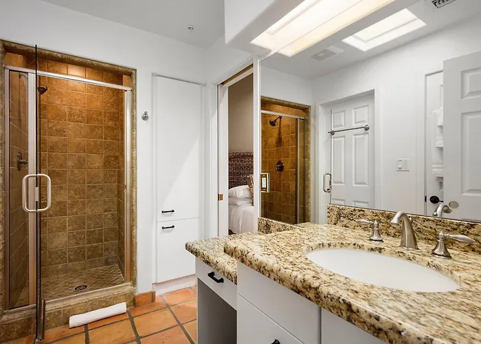 Villa Exclusive Boulders Retreat Near Downtown Hiking Scenic Views. Cave Creek