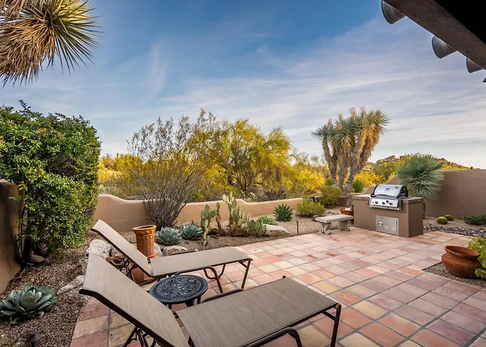 Exclusive Boulders Retreat Near Downtown Hiking Scenic Views. Villa *