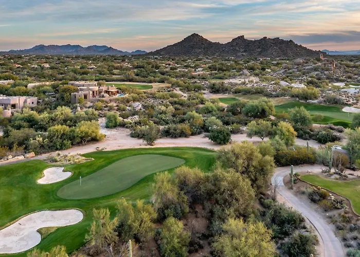 Exclusive Boulders Retreat Near Downtown Hiking Scenic Views. * Cave Creek